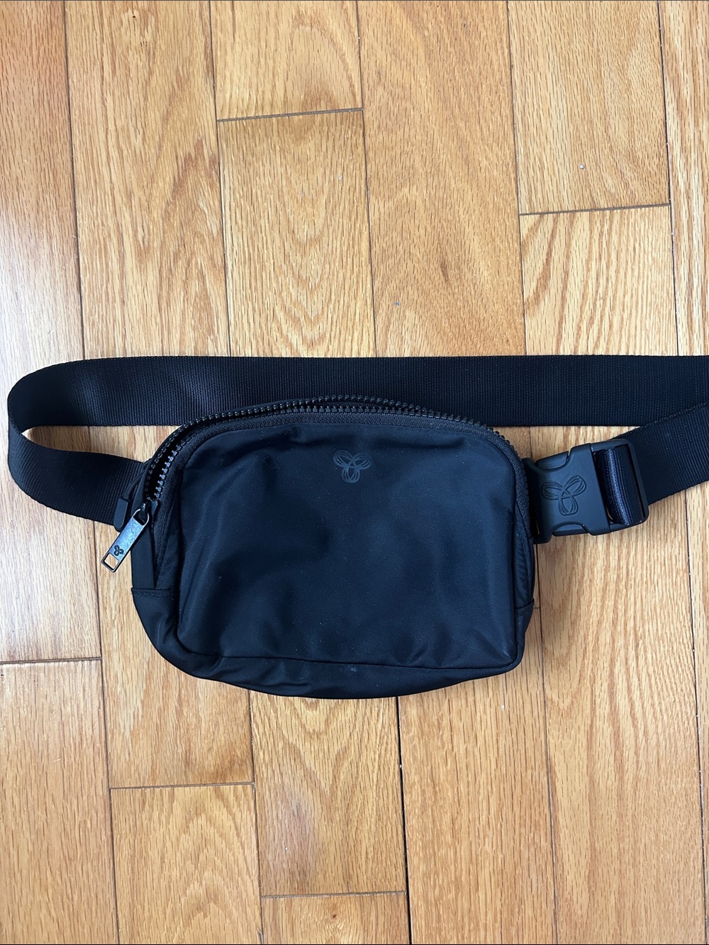 Artizia Tna Black Belt bag